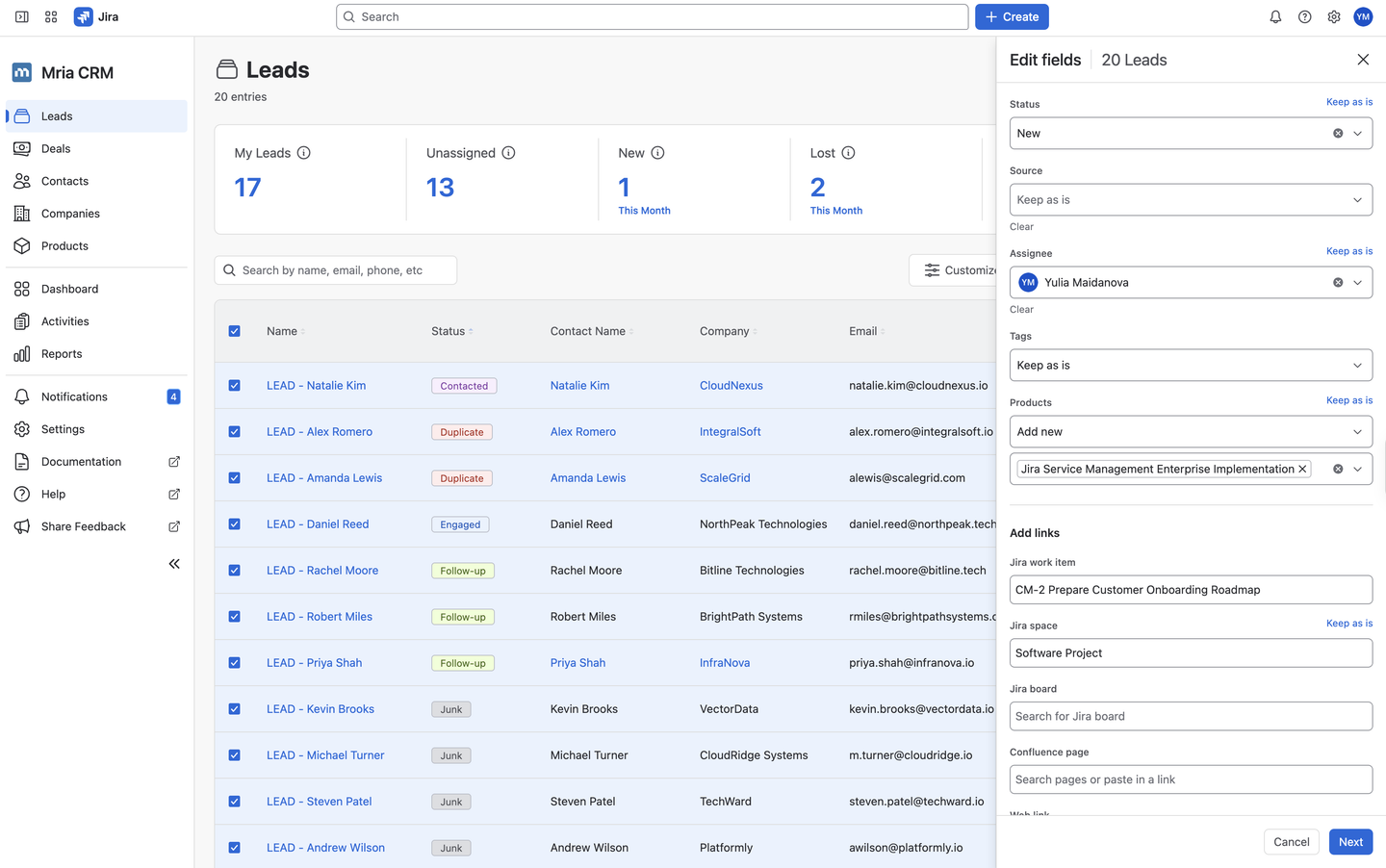 Mria CRM bulk edit panel with fields set to Keep as is and a list of linked Jira and Confluence items.